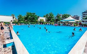 Blu Marlin bungalow Appartamenti con piscina