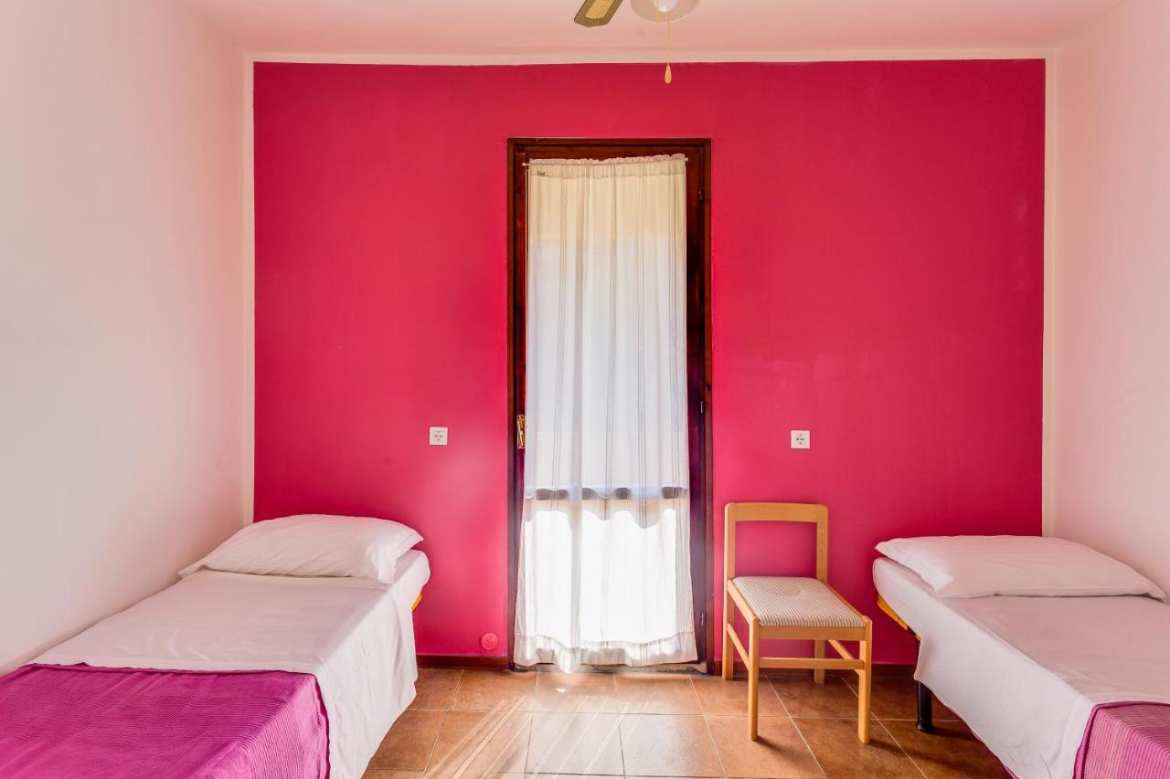 Blu Marlin bungalow Appartamenti con piscina Lido Adriano Esterno foto