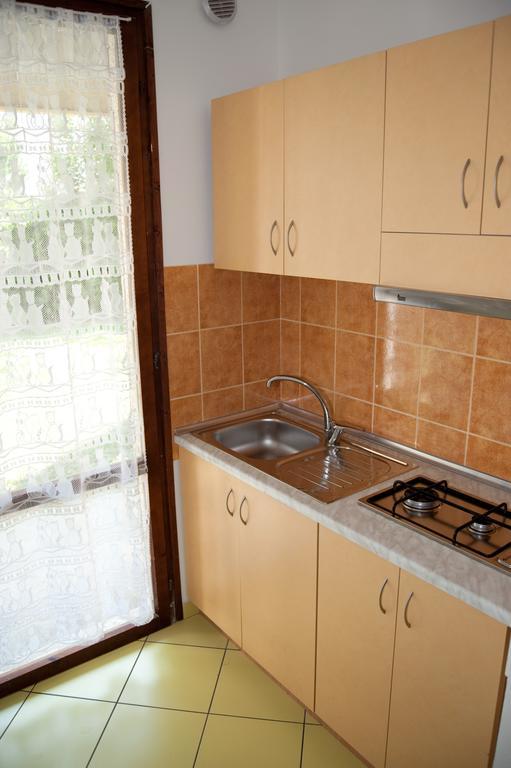 Blu Marlin bungalow Appartamenti con piscina Lido Adriano Esterno foto