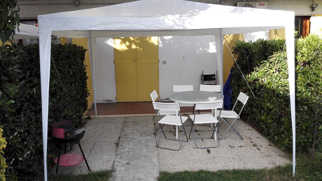 Blu Marlin bungalow Appartamenti con piscina Lido Adriano Esterno foto