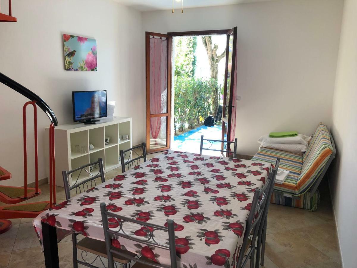 Blu Marlin bungalow Appartamenti con piscina Lido Adriano Esterno foto