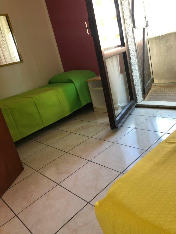 Blu Marlin bungalow Appartamenti con piscina Lido Adriano Esterno foto